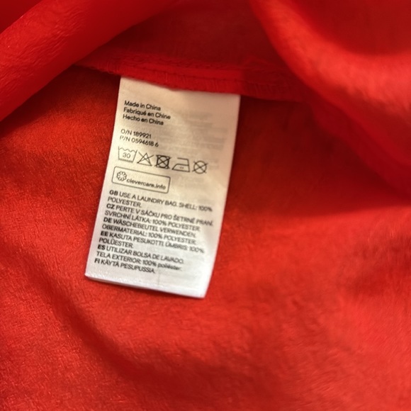 H&M Red Ruffle Top - Size US 10 - Picture 11 of 11